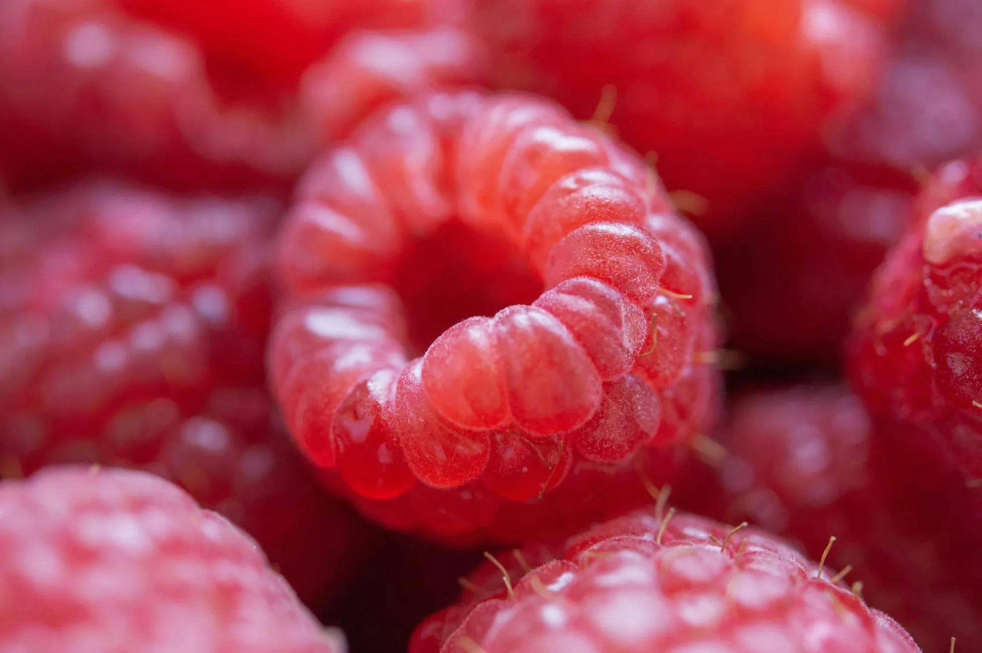 A photo of raspberries